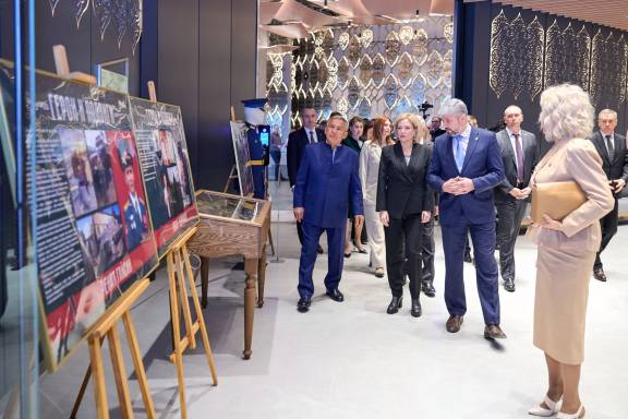 Выставка «Время выбрало нас» открылась в Казани: история героизма и мужества