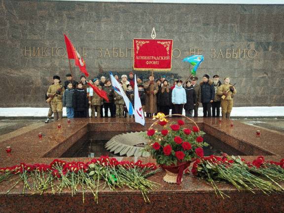 В День воинской славы России в День полного освобождения Ленинграда от фашистской блокады в г. Ульяновске состоялся митинг-реквием