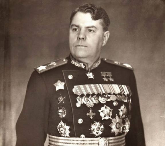 Маршал Василевский «Почётный гражданин Ивановской области»