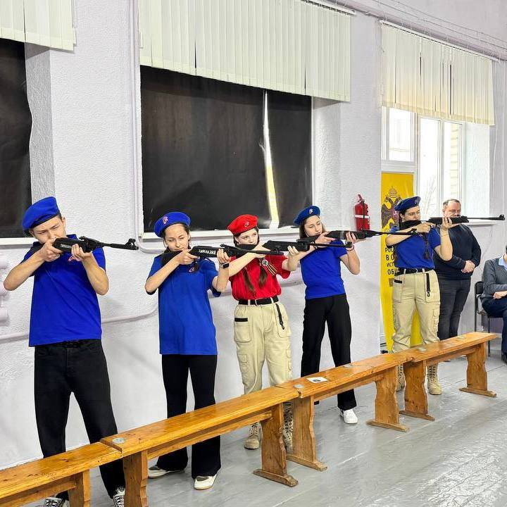 «Ворошиловский стрелок»: представители Местного отделения РО РВИО СК в Красногвардейском муниципальном округе приняли участие в проведении муниципального этапа Всероссийского детско-юношеского фестиваля