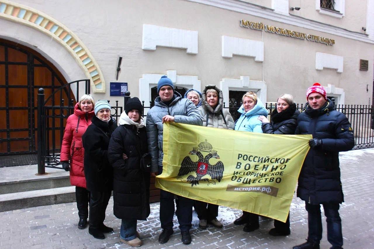 Делегация регионального отделения РВИО в Курской области совершила однодневную поездку в Москву