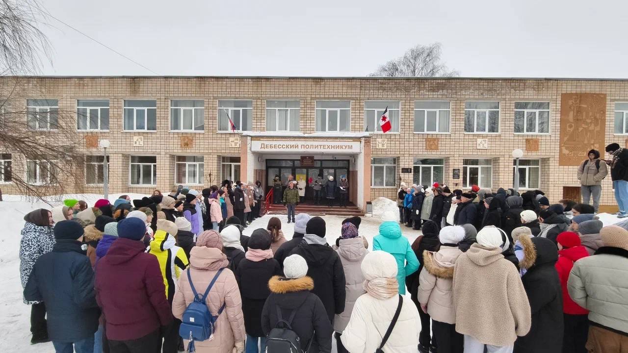 Дебёсском политехникуме прошла "Зарница"