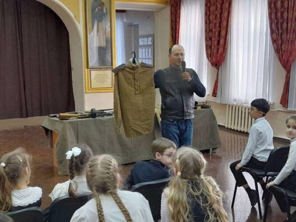 "Урок мужества" для обучающихся 1 класса МБОУ «Мариинская гимназия» города Ульяновска