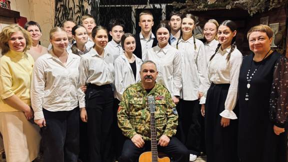 В Год Защитника Отчества проходят встречи с ветеранами боевых действий