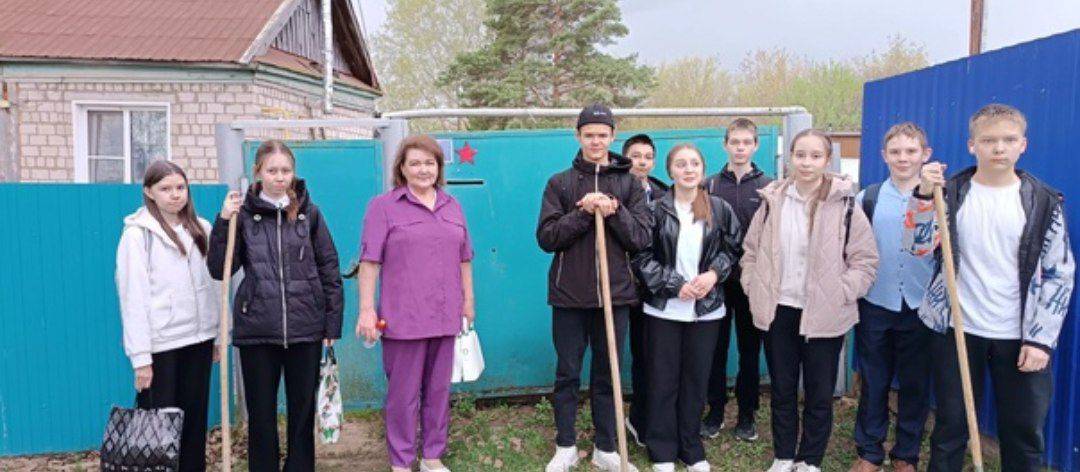 Школьный музей в Каракулино взял шефство над старшим жителем села