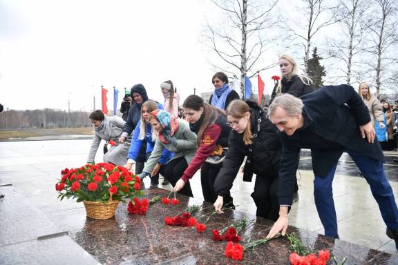 Представители регионального отделения РВИО в Карелии приняли участие в торжественном мероприятии, посвященном 10-й годовщине присвоения Петрозаводску почетного звания «Город воинской славы»