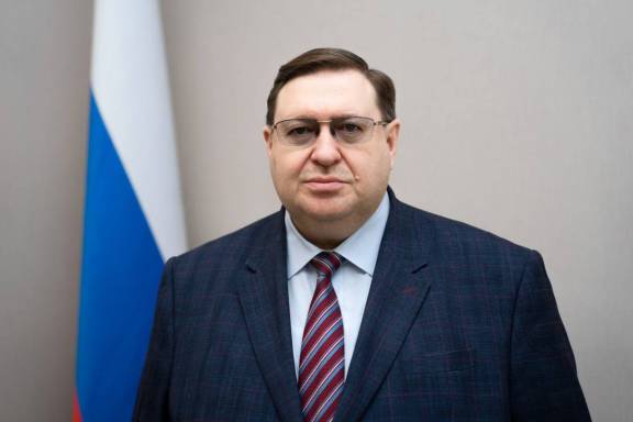 Поздравление председателя Саратовского реготделения РВИО Сергея Наумова с Днем России