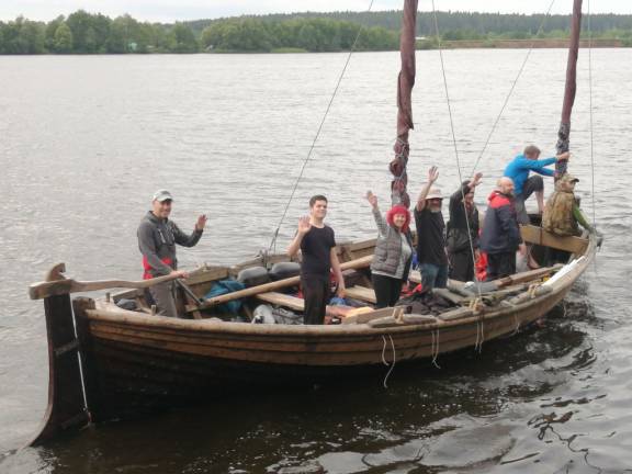 Поморская ёла вышла на маршрут Дубна – Архангельск