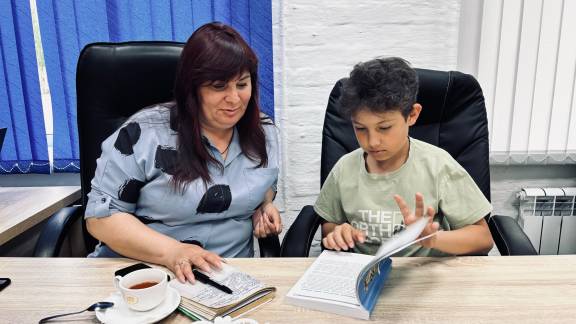 В Кургане прошел мастер-класс с участием юных чемпионов по шахматам