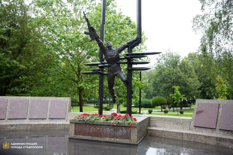 Бывших солдат не бывает: члены РО РВИО СК приняли участие в мероприятиях ко Дню ветеранов боевых действий