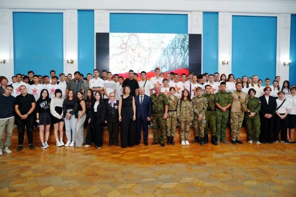 Астраханские студенты приняли участие в мероприятии ко Дню воинской славы