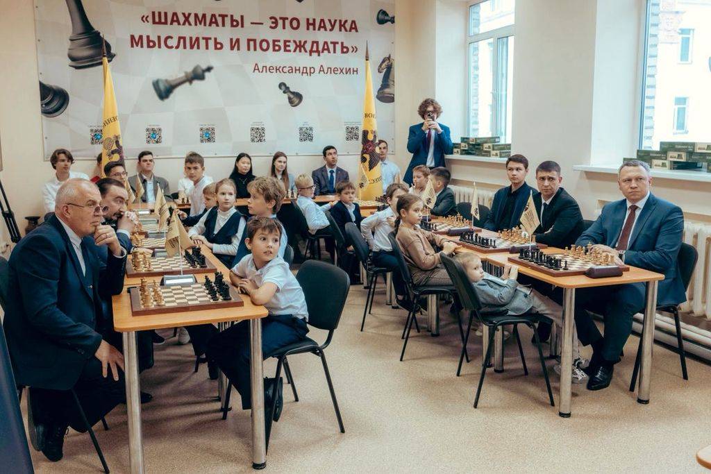 Шахматная школа РВИО открылась в Хабаровске