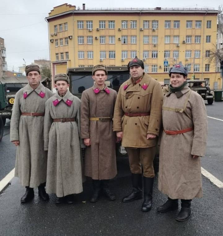 Представители реготделения РВИО– участники Парада Памяти в Самаре