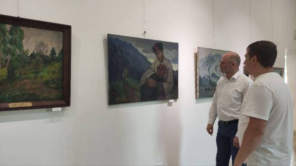 Выставка ко Дню семьи, любви и верности