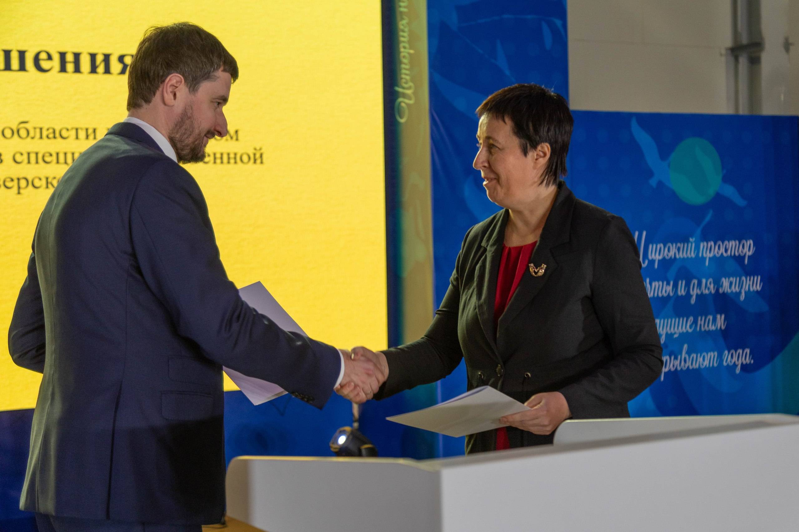 На форуме «Земляки — защитники Родины» Тверским региональным отделением Российского военно-исторического общества подписаны важные соглашения о сотрудничестве