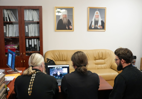 13 ноября по благословению Святейшего Патриарха Московского и всея Руси Кирилла начался онлайн-курс Синодального отдела по благотворительности по основам пастырской помощи вернувшимся с фронта участникам СВО