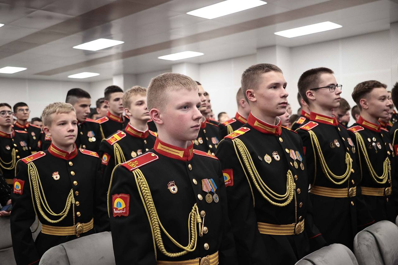 15 ноября исполнилось 34 года Ульяновскому гвардейскому суворовскому военному училищу
