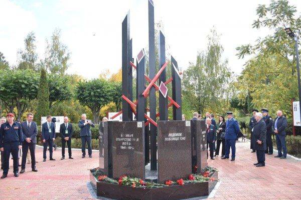 Открытие мемориальной стелы в г. Орле