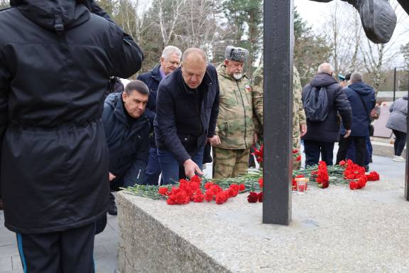 «Во славу защитников Отечества»: председатель РО РВИО СК принял участие в памятных мероприятиях