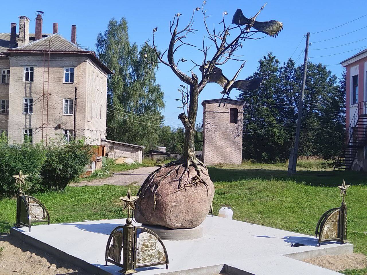 Памятник неизвестному лётчику  откроют в Кувшиново