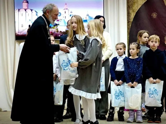 8 января в духовно-патриотическом центре «Арское» состоялся XX Рождественский фестиваль «Возродим Русь святую!»