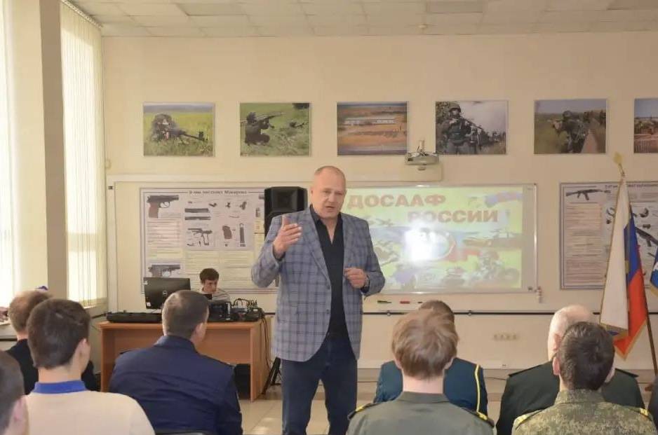 Председатель РО РВИО СК принял участие в церемонии открытия Всероссийского месячника оборонно-массовой работы