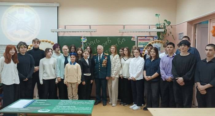 В Тверских школах прошла акция "В жизни всегда есть место подвигу"