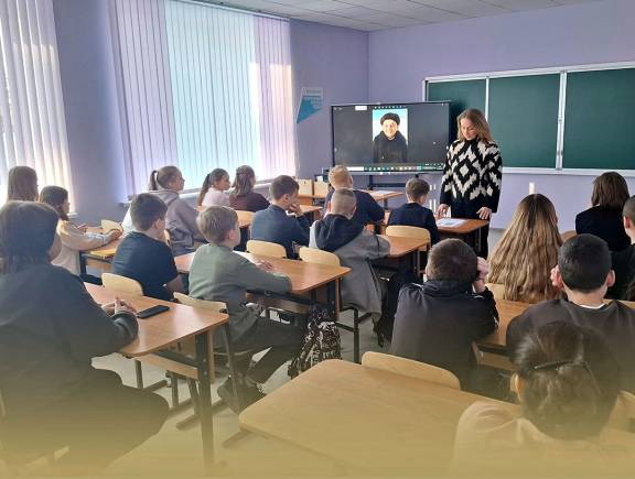 Патриотический час «История маленького героя»