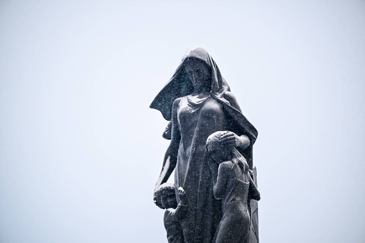 Круглый стол Комиссии Научного Совета РВИО по изучению геноцидов и военных преступлений