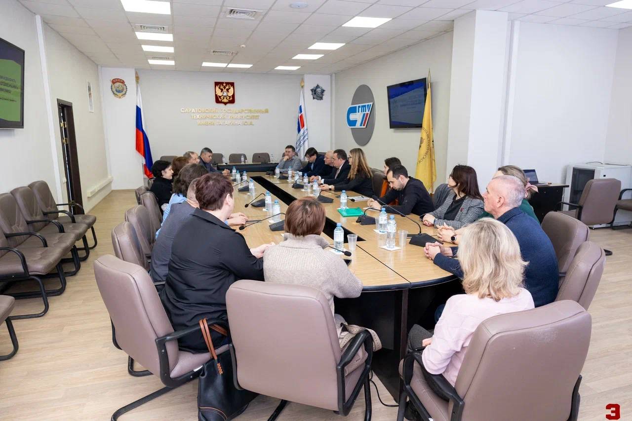Реготделение РВИО в Саратовской области выступило соорганизатором круглого стола «Декабристы в исторической памяти России»