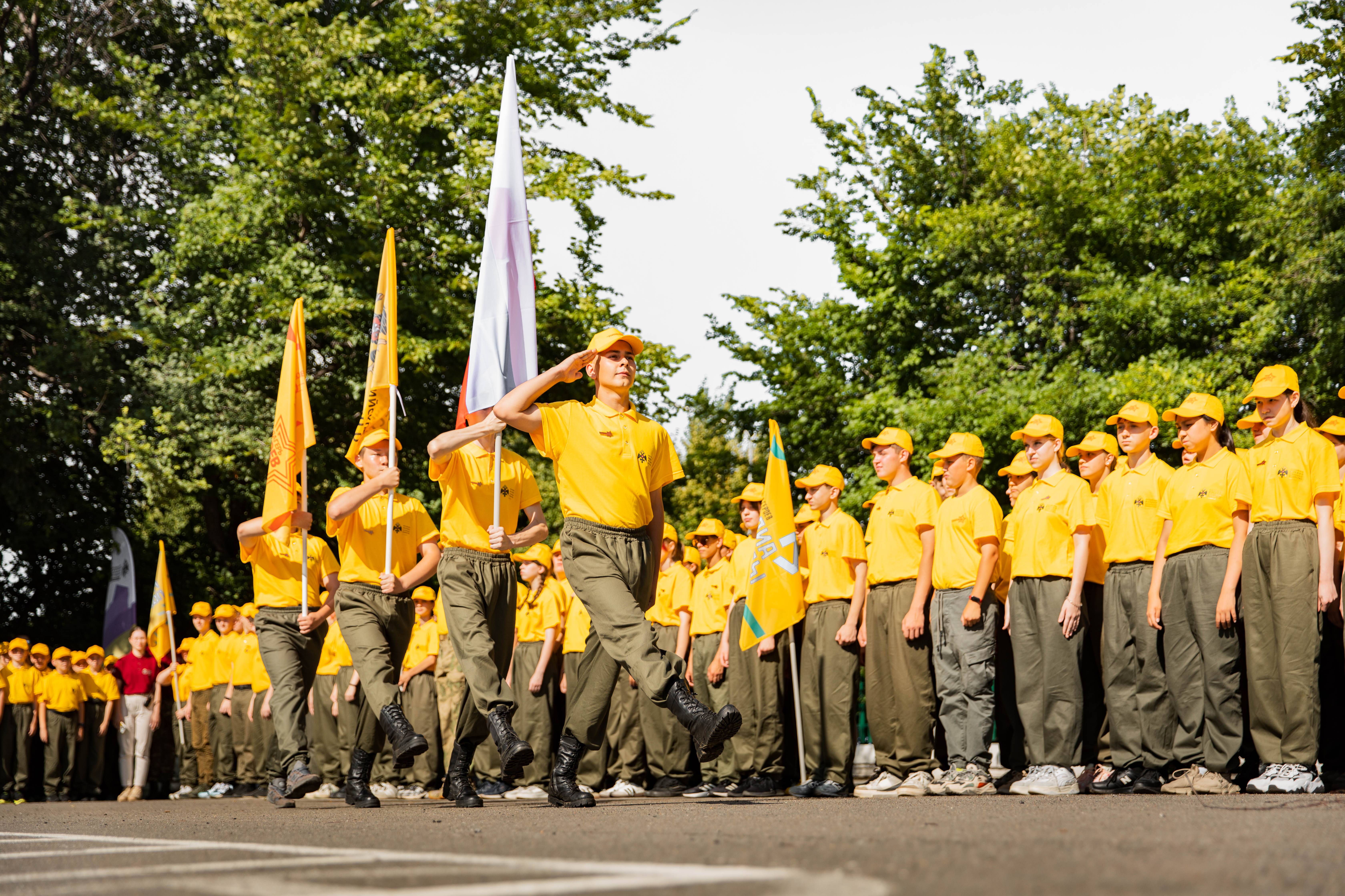 Три тысячи юных патриотов станут участниками лагеря «Страна Героев» в 2026 году