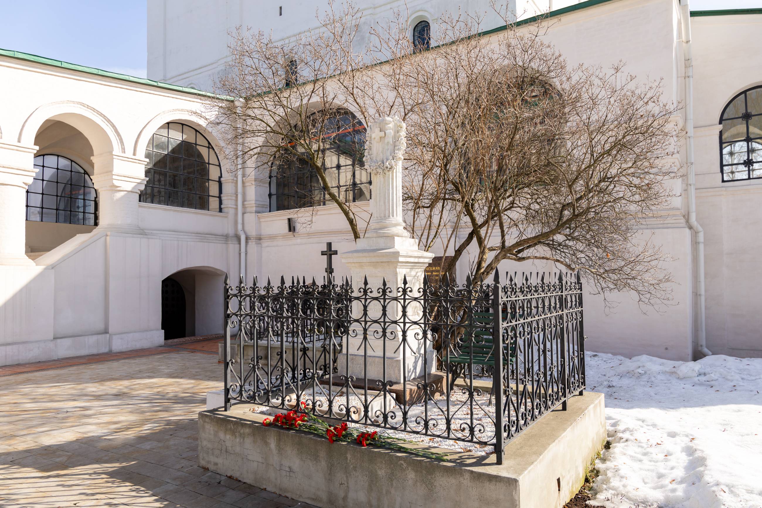 В Москве почтили память генерала и военного историка Андрея Зайончковского