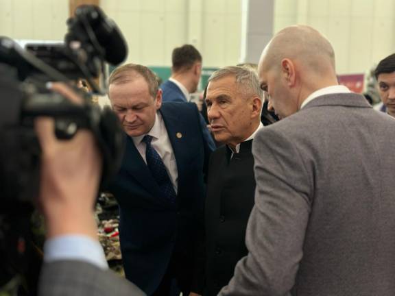 Торжественные мероприятия ко Дню защитника Отечества с участием Раиса Татарстана Рустама Минниханова