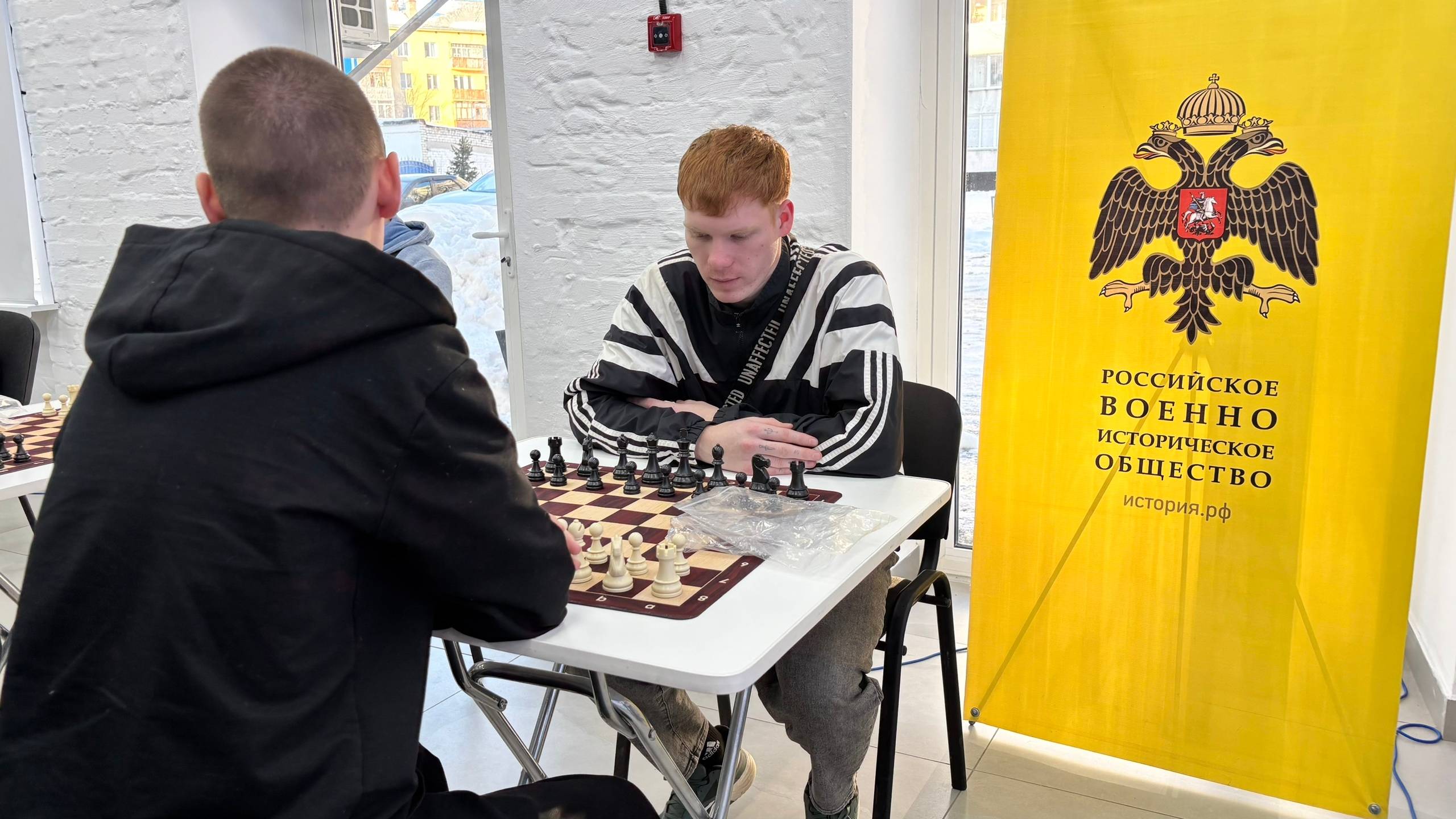 В Кургане прошел мастер-класс по обучению шахматам для призывников