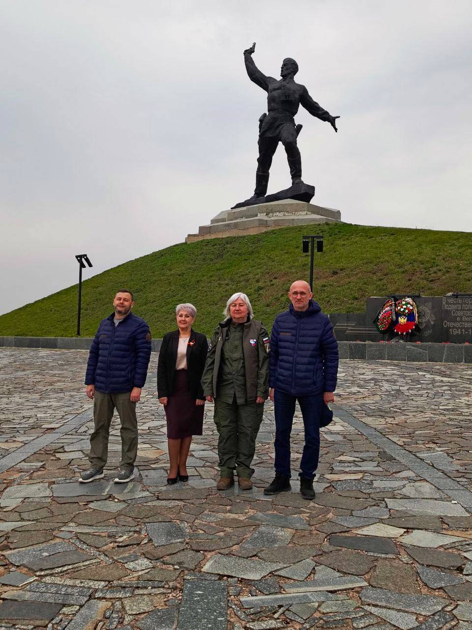 120 лет легендарному «Комбату»: в ЛНР почтили память Алексея Еременко