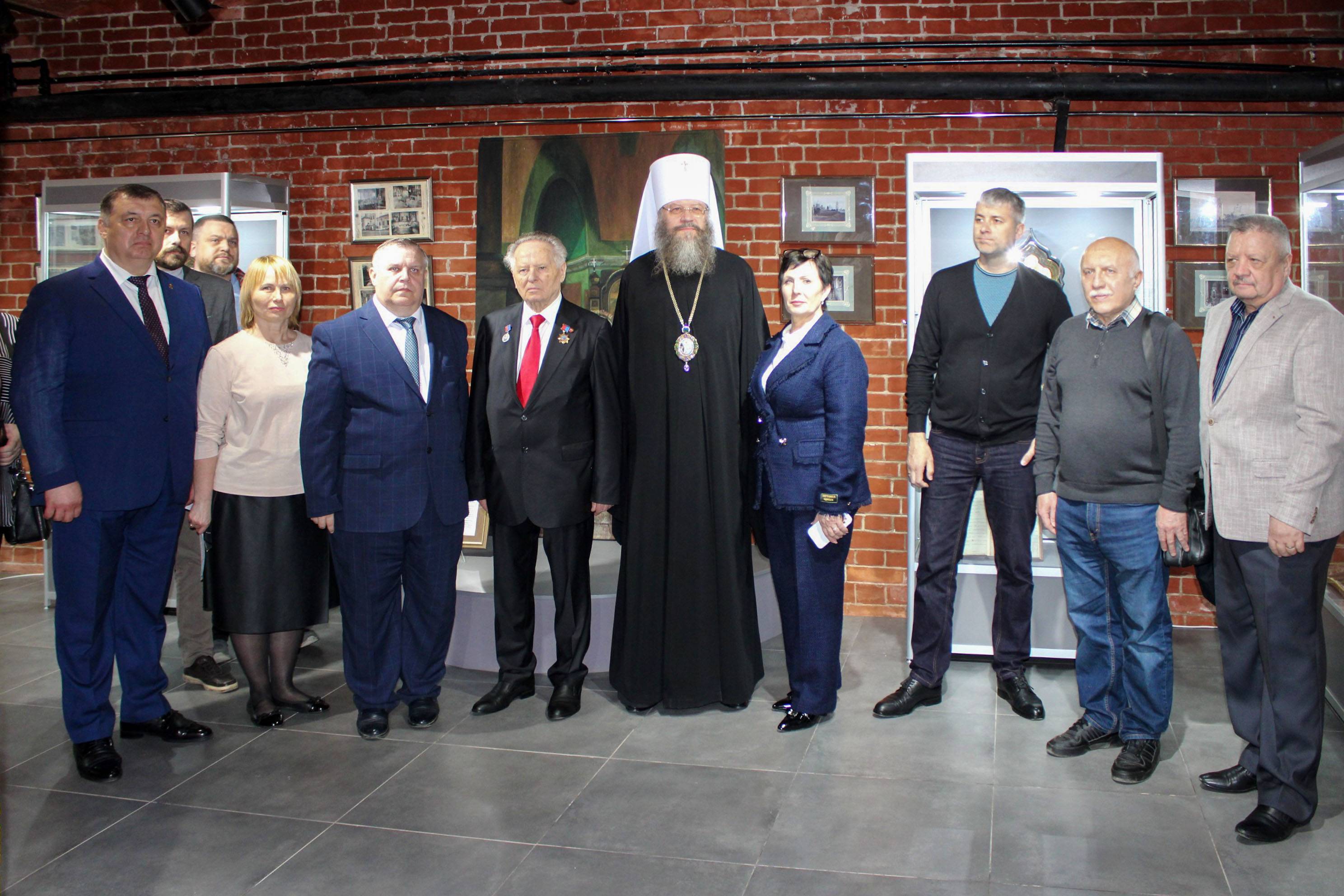 Выставка «Свет неугасимый. Духовное наследие земли Тамбовской» приняла первых гостей