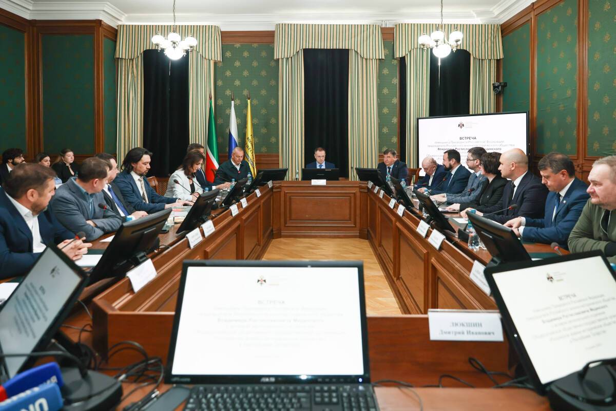 Владимир Мединский посетил Казань с рабочим визитом