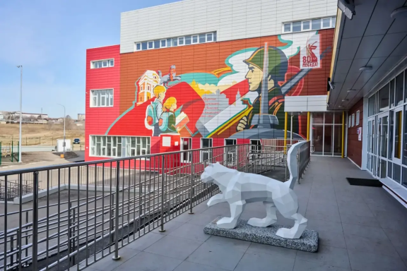 Новая школа № 58 имени 80-летия Великой Победы открылась в Иркутске