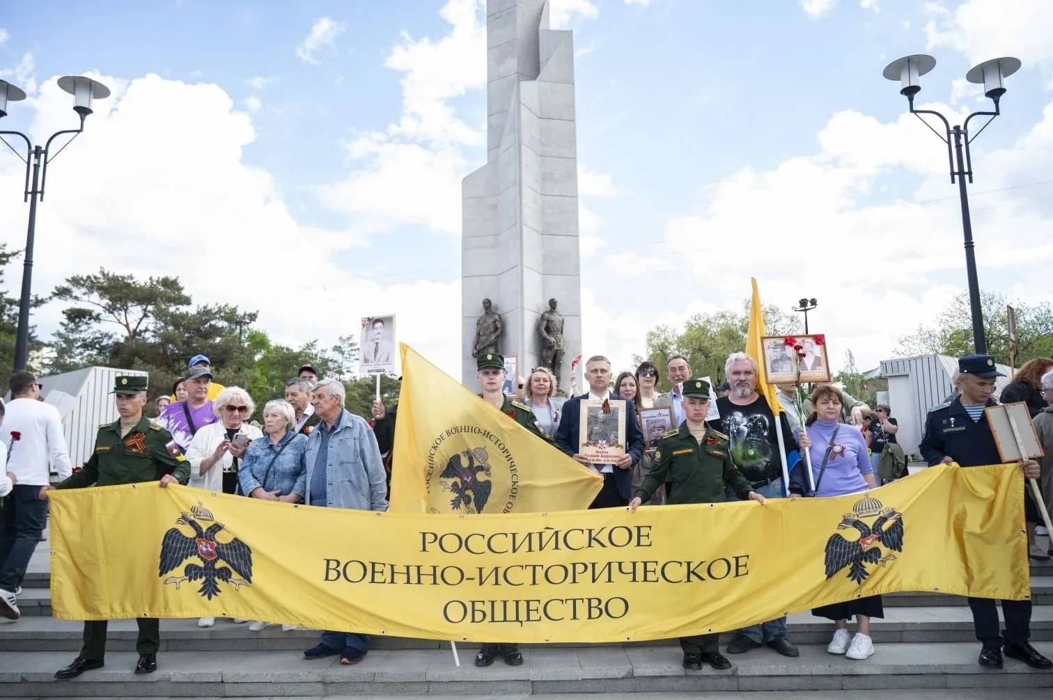Бессмертный полк прошел по Омской земле
