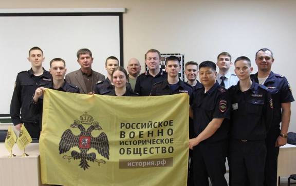 Шахматный блиц-турнир "Путь к Победе" состоялся во Владивостоке накануне Дня Великой Победы