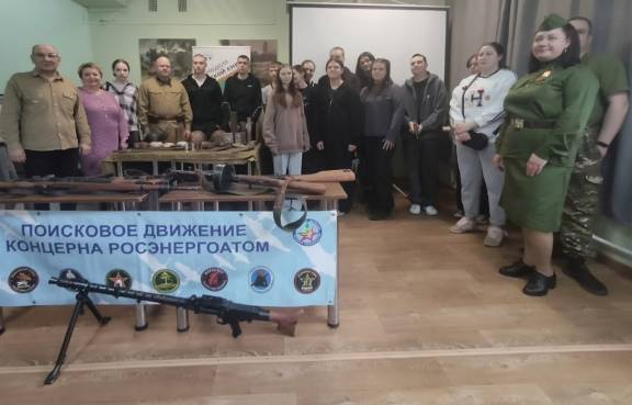 Неделя тверской книги в Центральной библиотеке: встреча с Леонидом Константиновым и поисковым отрядом «Калина»