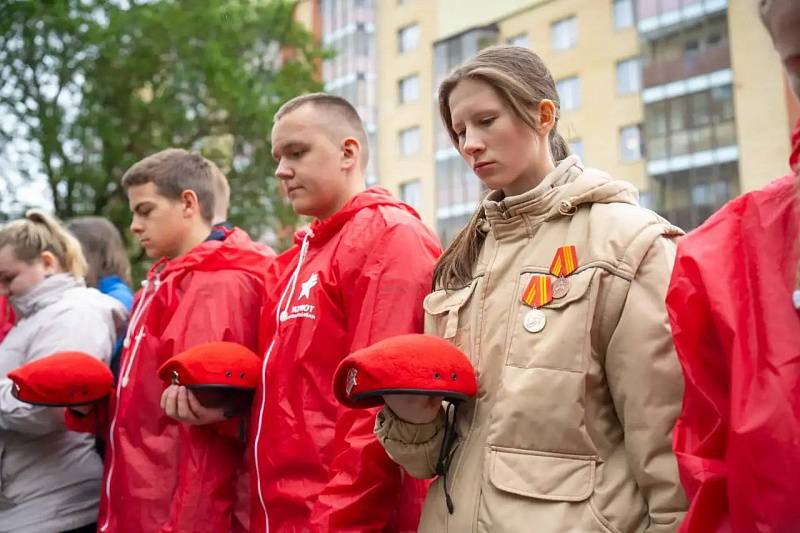 В Архангельске открыли мурал Героя России Сергея Ванеева