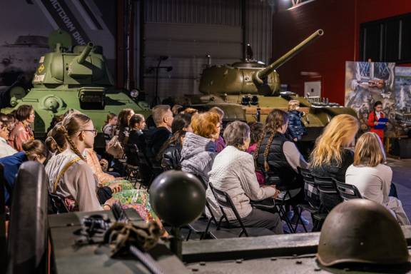 Сегодня в музее "Битва за Ленинград " им. З. Г. Колобанова, состоялся праздничный концерт "С Днём Победы!"