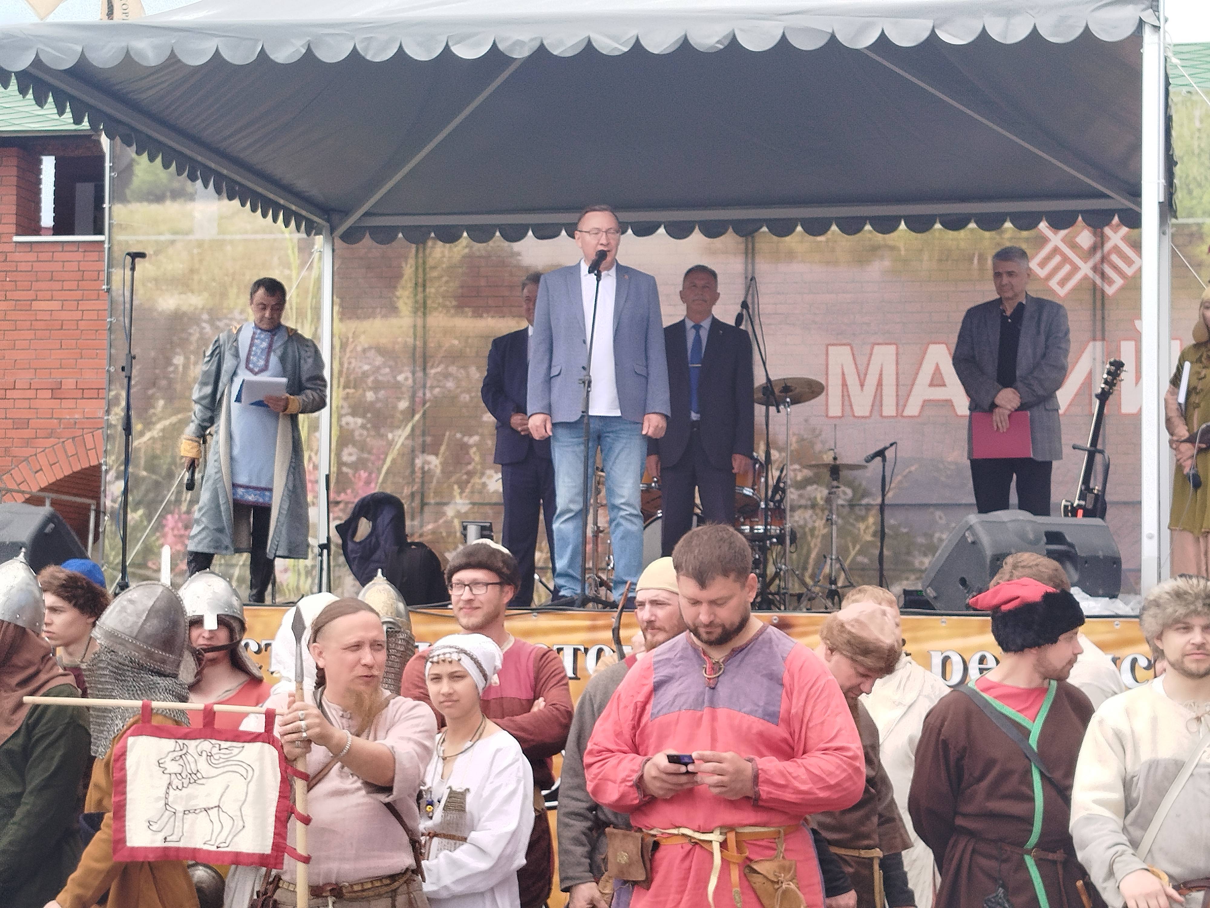 30 мая, в Йошкар-Оле прошел Межрегиональный фестиваль исторический реконструкции «Наследие»