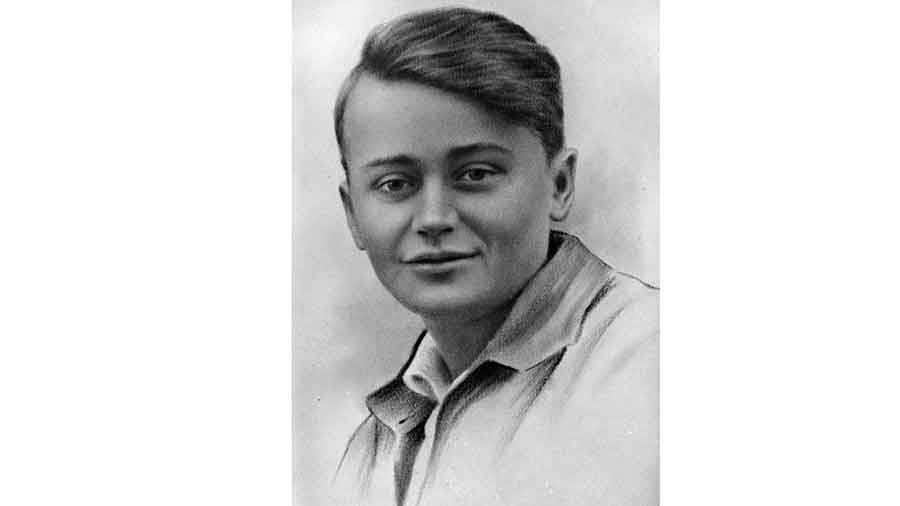 Памятные мероприятия к 100-летию со Дня рождения Олега Кошевого