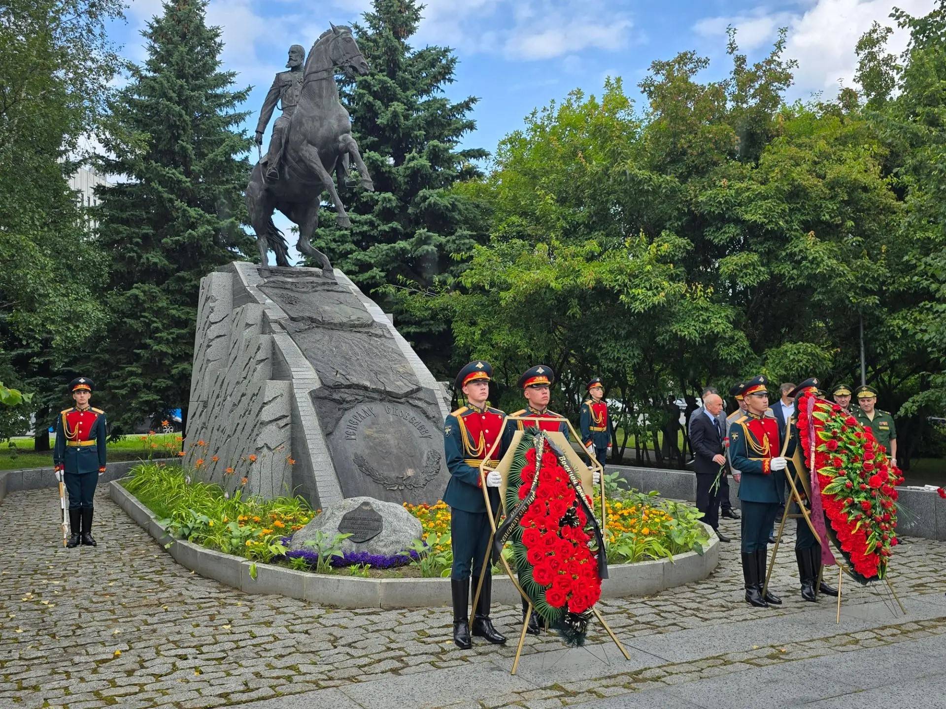 В Москве почтили Память Михаила Скобелева