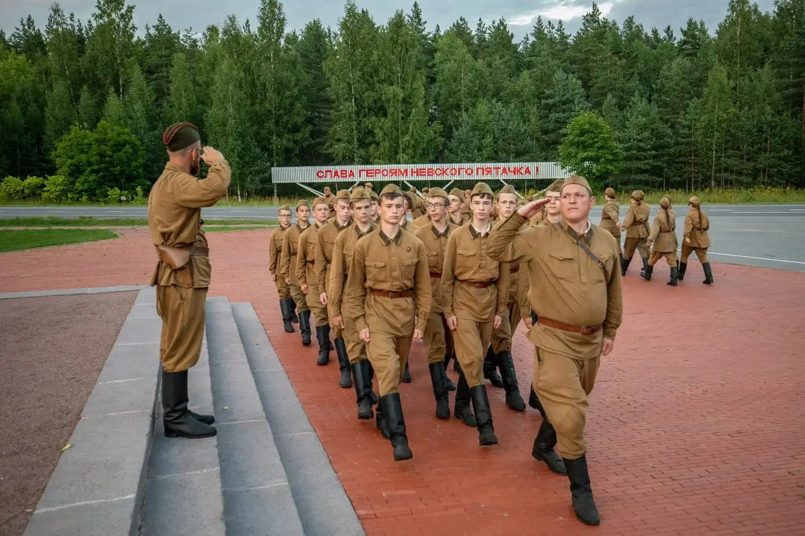 Военно-патриотический фестиваль «Невский Пятачок» прошел в Ленинградской области