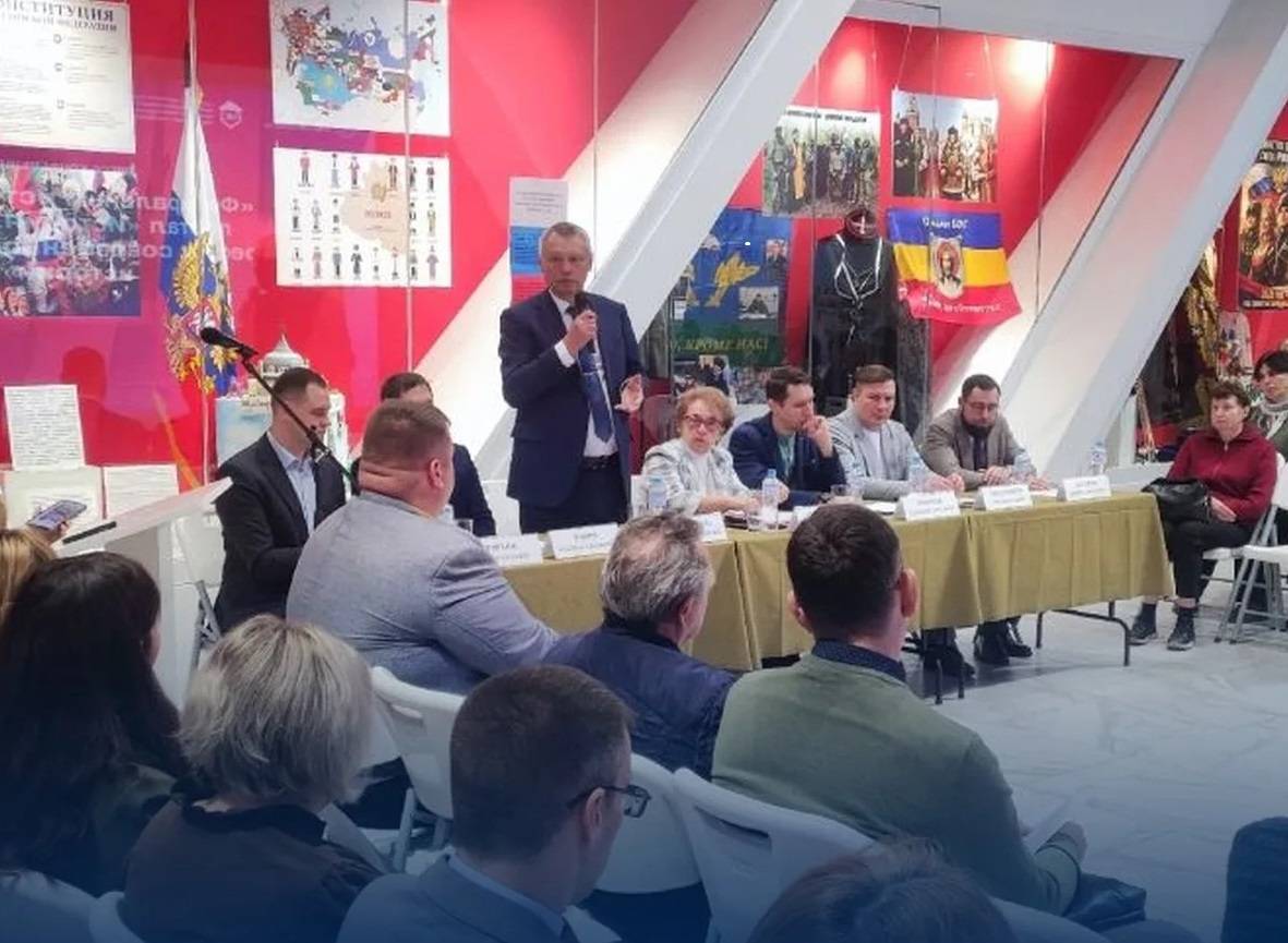 В Туле прошла пресс-конференция по презентации новой единой линейки учебников по истории и обществознанию