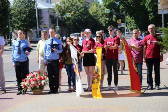 Торжественный митинг в День памяти и скорби