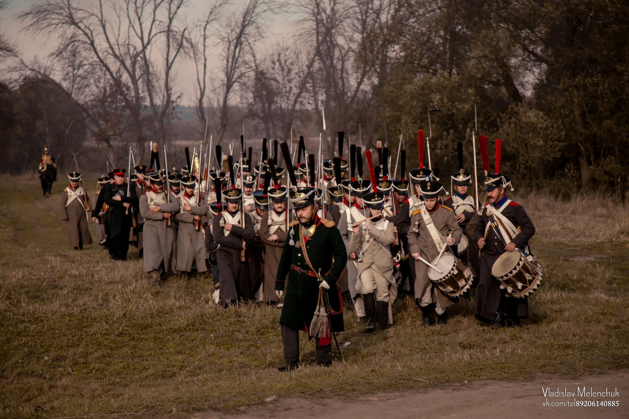 Вновь сразились с Наполеоном: Под Малоярославцем прошла реконструкция сражения 1812 года